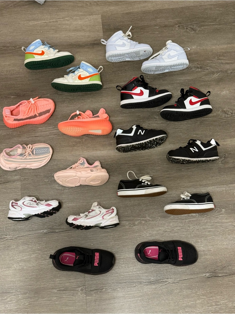 Vans - Picture 2 of 2
